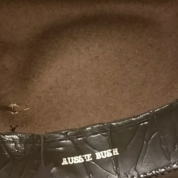 Hat - Picture 4 of 5